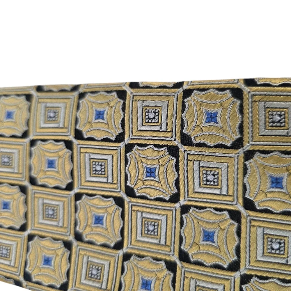 Jos A Bank Signature Collection Mens Necktie Gold‎ Handmade Embroidered Silk
